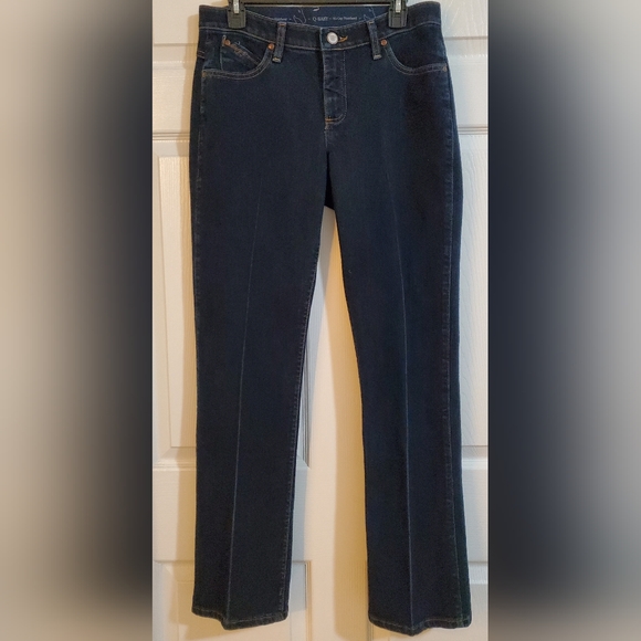 Wrangler Denim - Wrangler Mid Rise  Boot cut Jeans